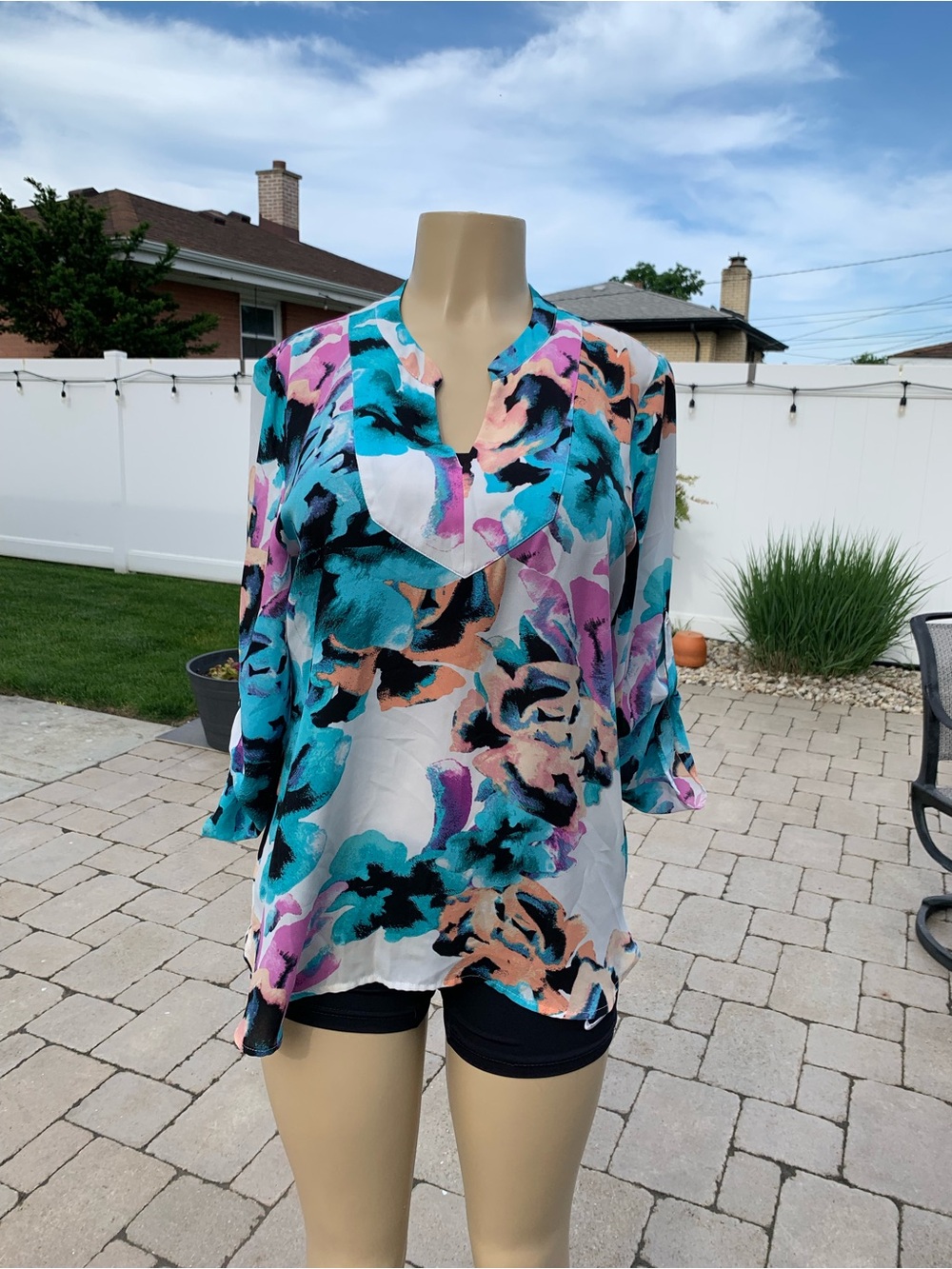 Ivanka Trump long sleeve floral blouse size M
